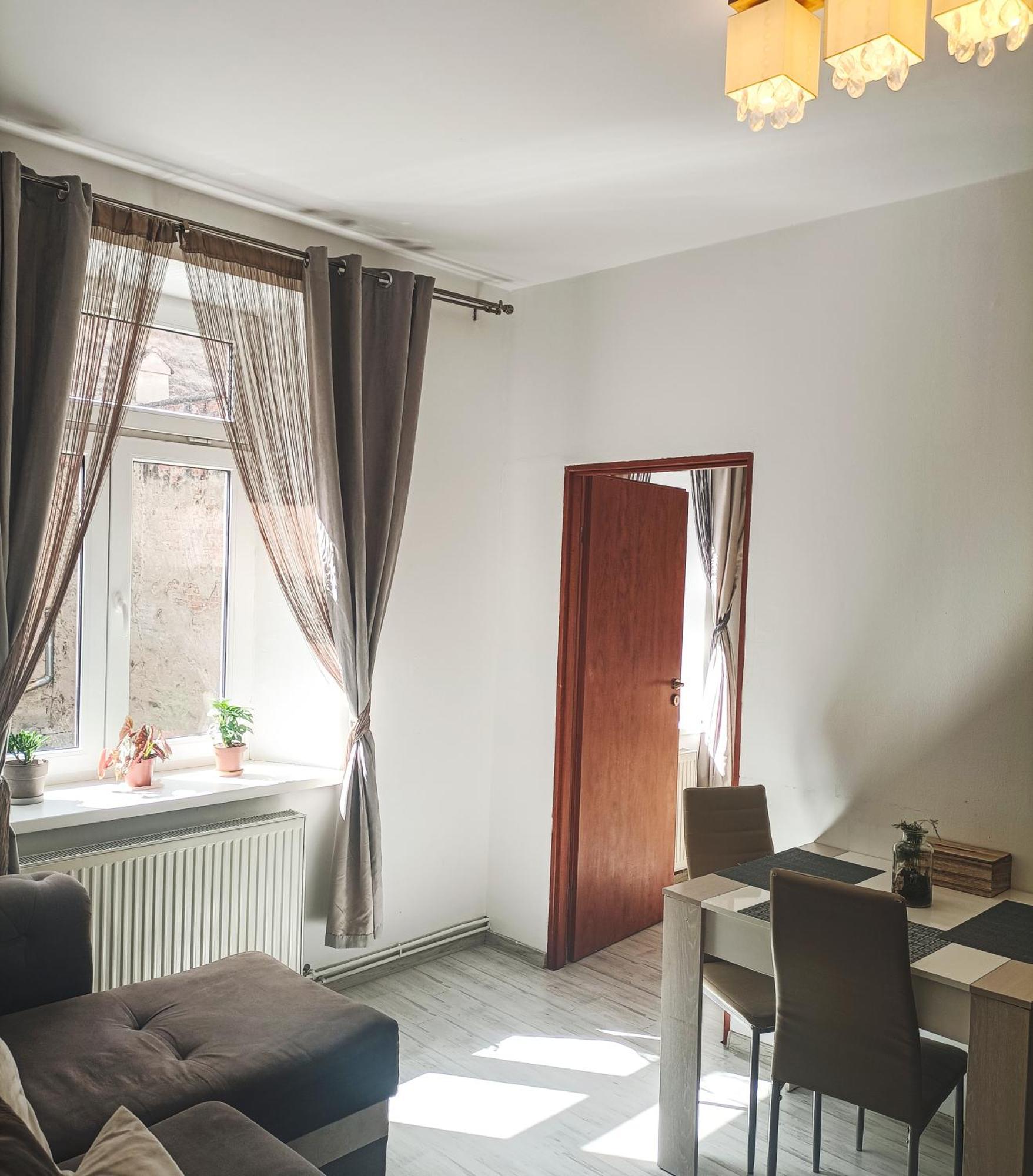 Friendly Little Studio Braşov Exterior foto